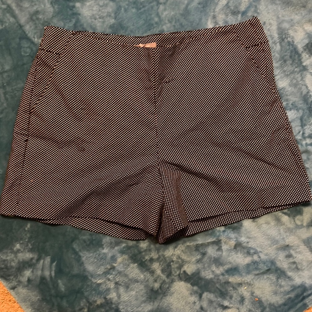 Polkadot shorts